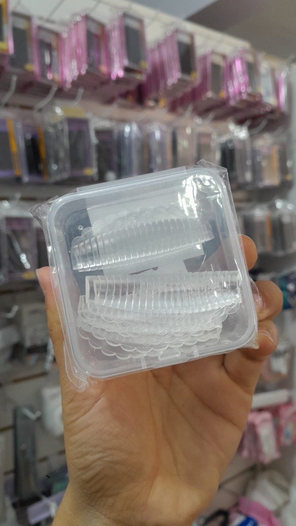 Bigudíes transparentes anatómicos