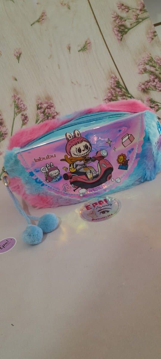 Cartuchera / porta cosméticos LABUBU 3