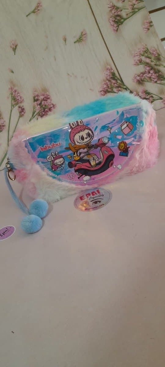 Cartuchera / porta cosméticos LABUBU 6