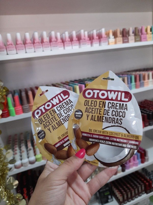 Óleo en crema aceite de coco y almendra OTOWIL