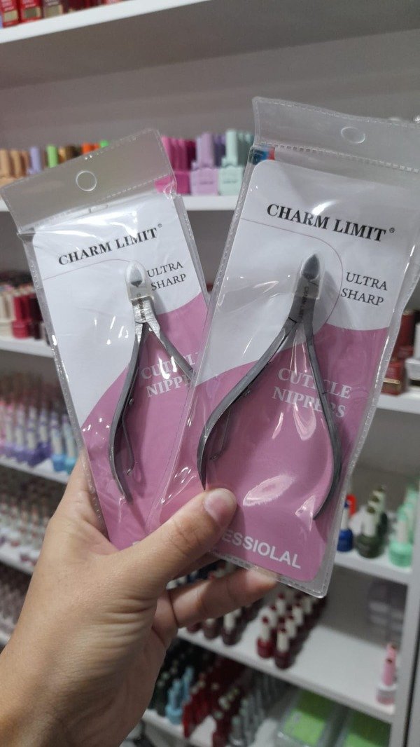 Corta cutículas Charm limit
