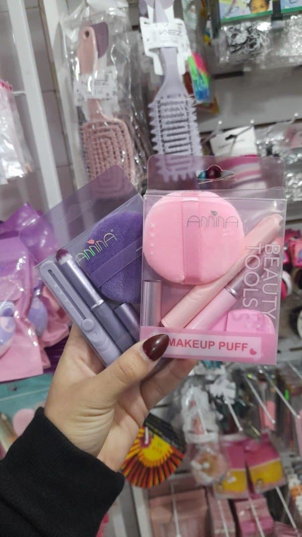 Kit para cartera Perfilador, esponja y brocha BEAUTY TOOLS