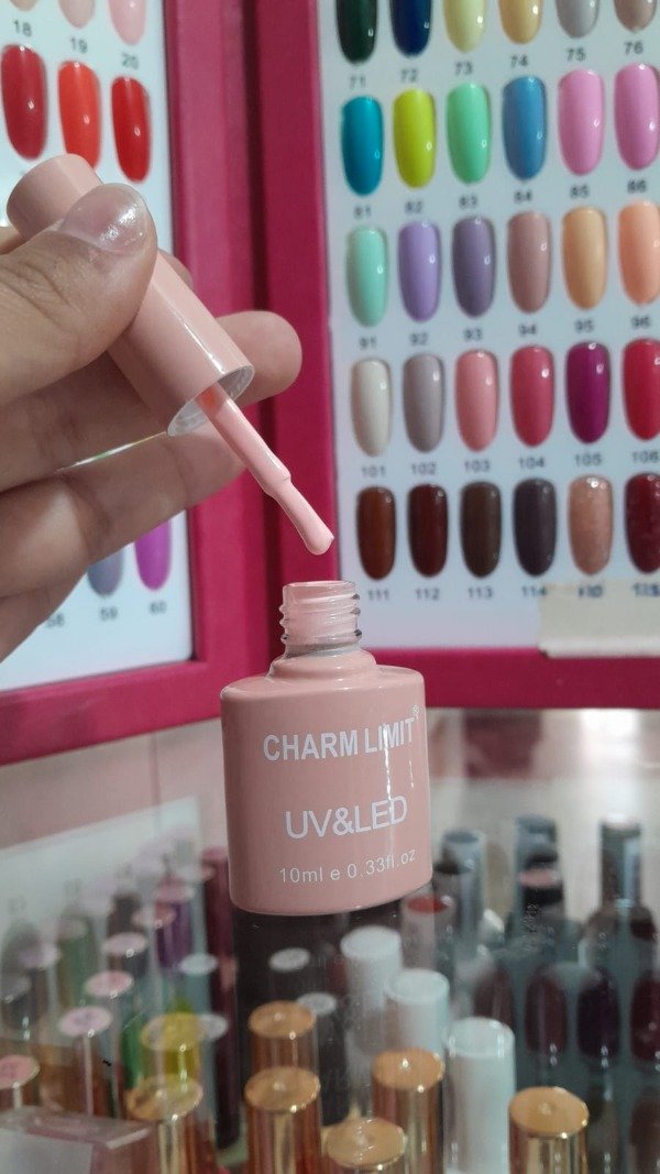 Esmalte charm limit colección 01 tono 21
