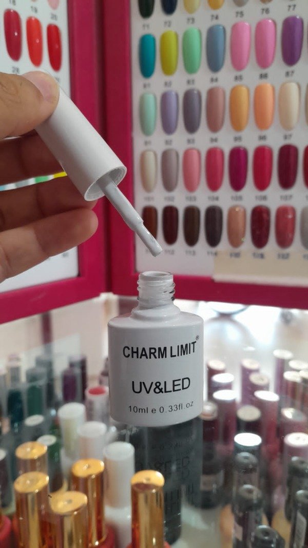Esmalte charm limit colección 01 tono 75