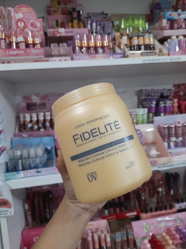 Máscara capilar coco y vainilla FIDELITE 1KG