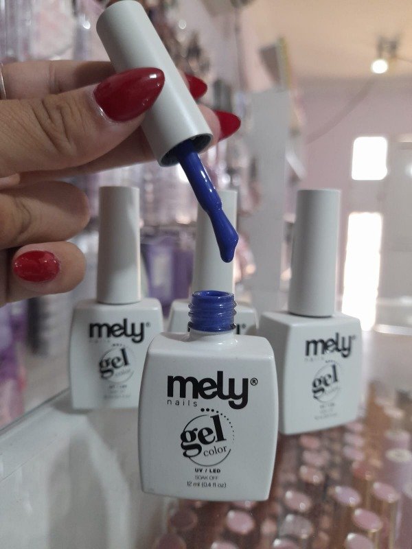 Esmalte MELY Tono024