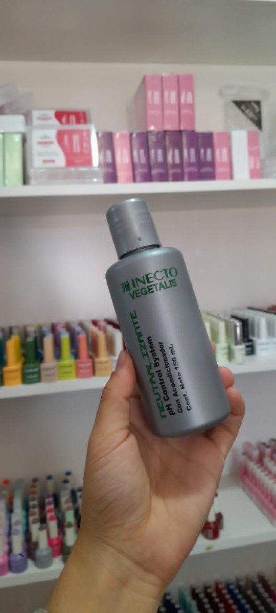 Neutralizante para cabello INECTO (letras verdes)