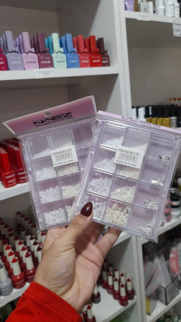 Deco media perla blancas y moños plateados Codigo1757 NAEZ