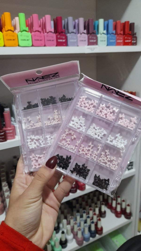 Deco moños blancos rosas y negros Código1360 NAEZ